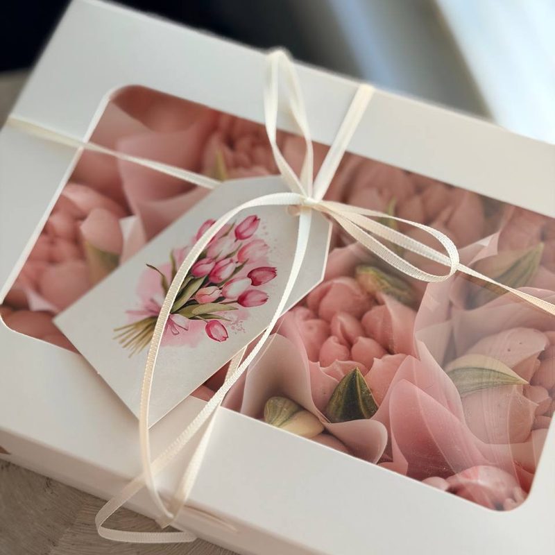 Tulip Box โ 12 pieces โ marshmallow flowers, Leduc